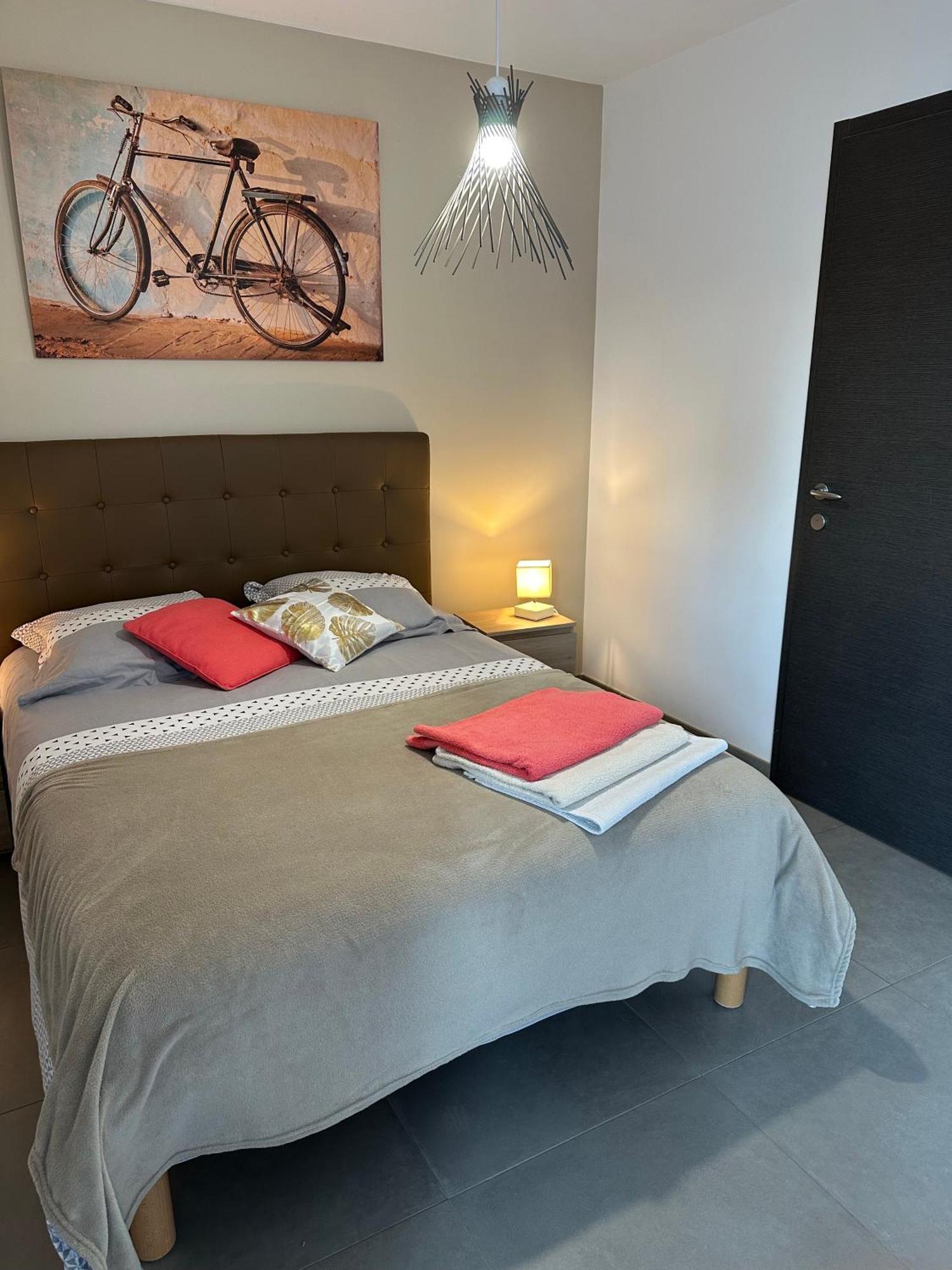 Appartamento A la belle quatrième étoile Annecy Esterno foto